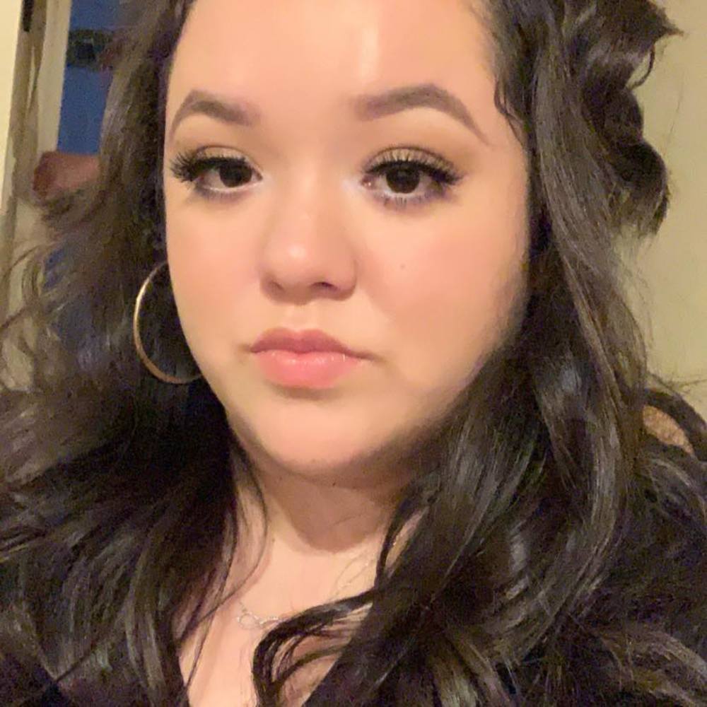 Meet your Posher, Abril